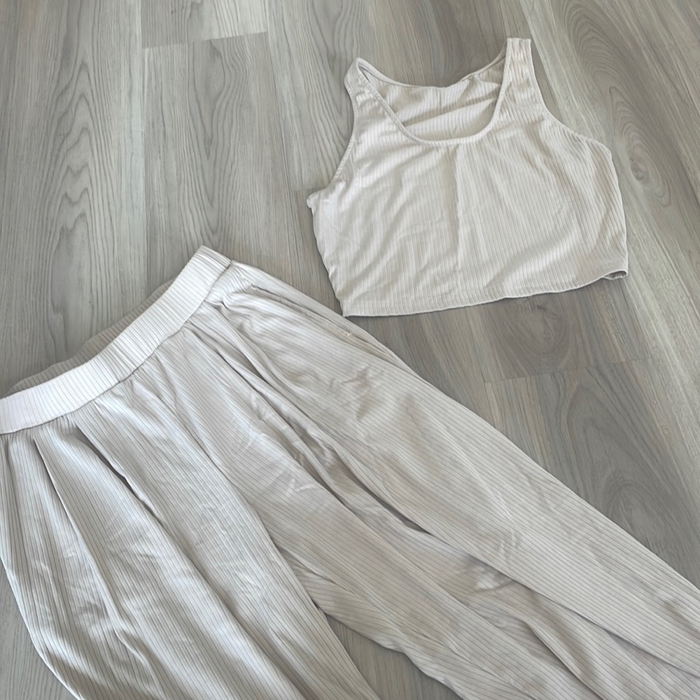 Two piece lounge set